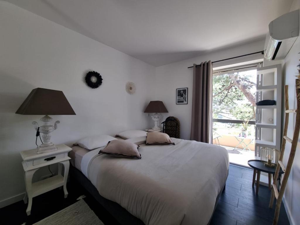 Superbe Appartement Avec Rooftop Prive 圣特罗佩 外观 照片