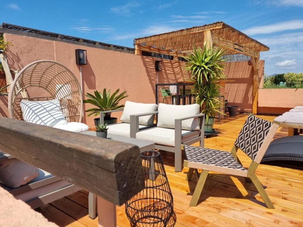 Superbe Appartement Avec Rooftop Prive 圣特罗佩 外观 照片